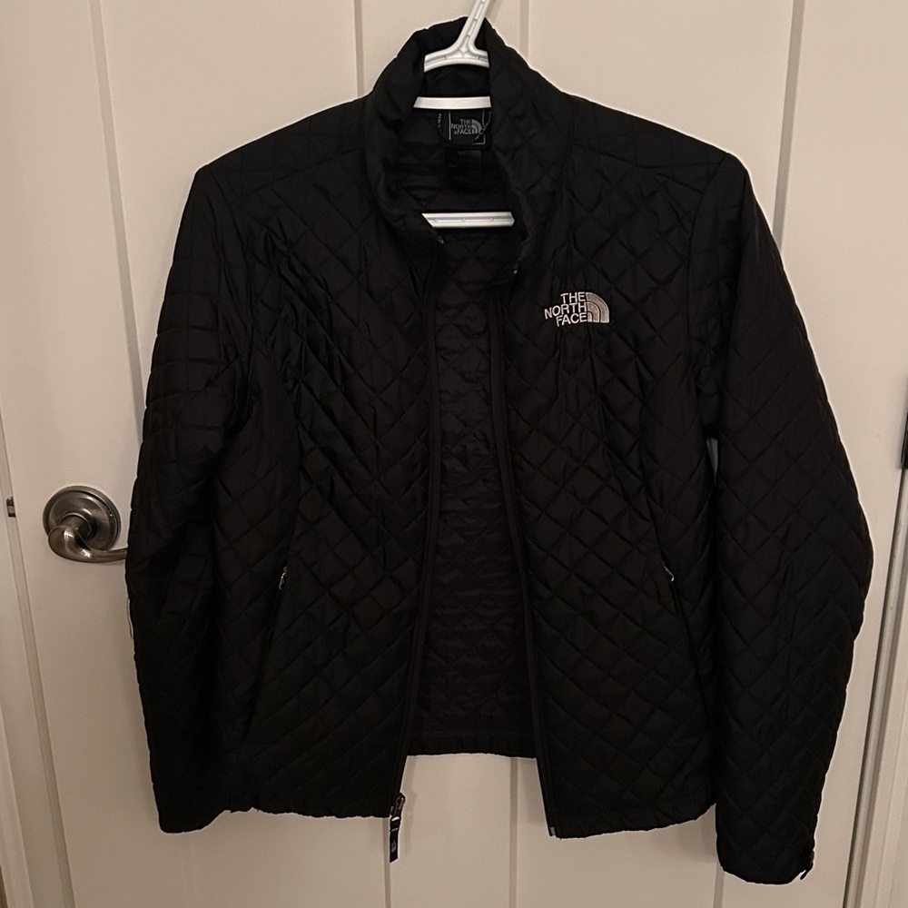 The North Face Black Quilted Jacket, size S - Picture 12 of 13
